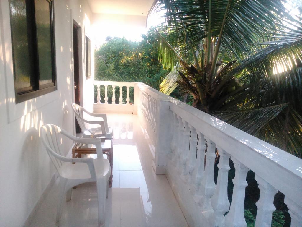 La Blanche Guest House กาลังกูติ ภายนอก รูปภาพ